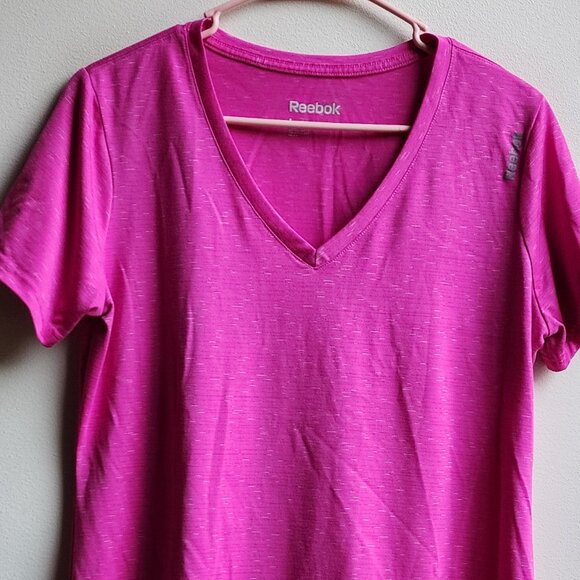 Reebok Hot Pink V-Neck Athletic T-Shirt Size Large - Picture 5 of 14